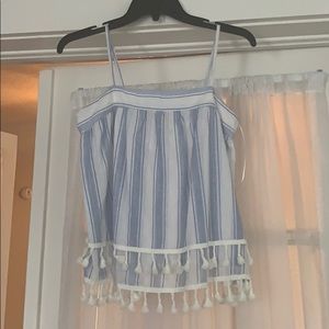 Skies are Blue Top- size Small